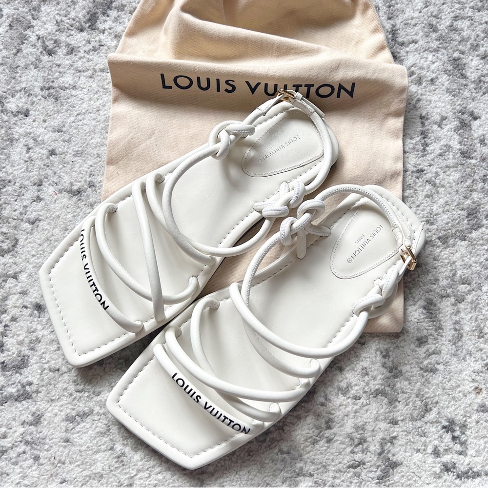 NEW LOUIS VUITTON Nova logo strappy white sandals 37